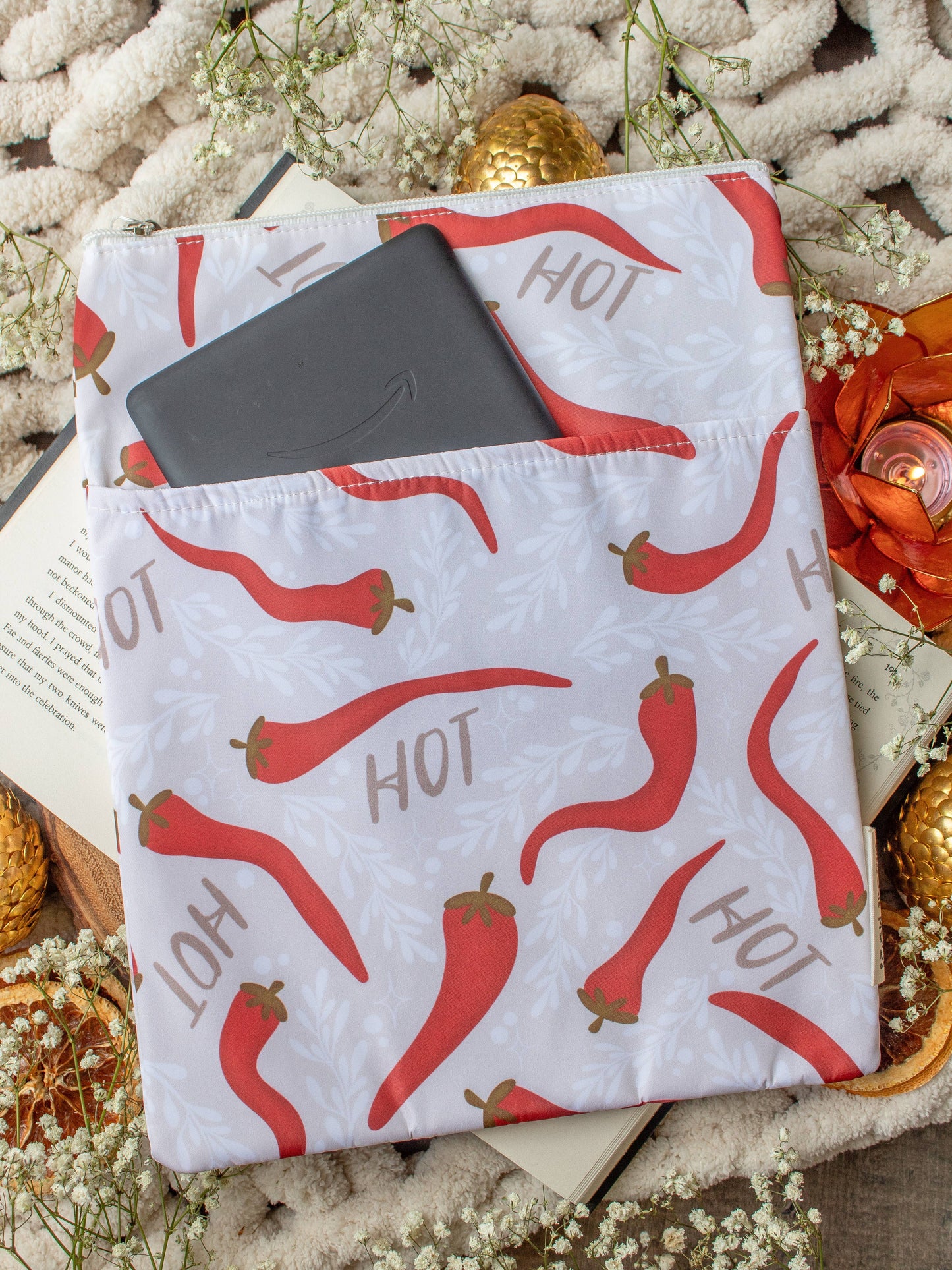 Spicy Reads -  Water Resistant XL (E-Reader/Book/Tablet Sleeve)