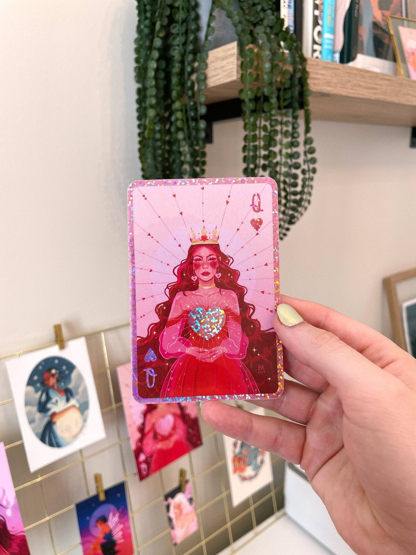 Queen of Hearts Glitter (Glossy Vinyl Sticker)