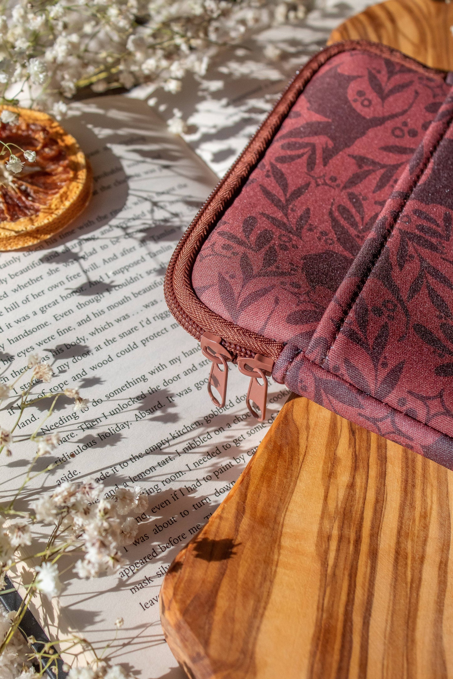 Rust Dragons Neoprene E-Reader Sleeve