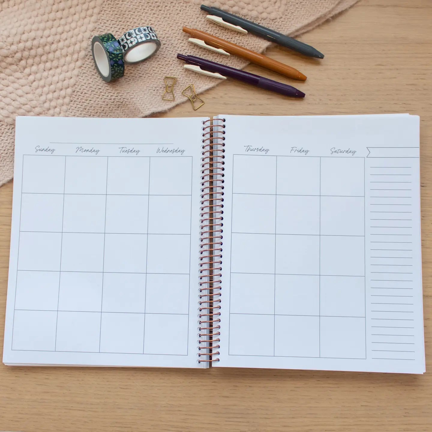 A Novel Companion Ultra - 12 month reading journal