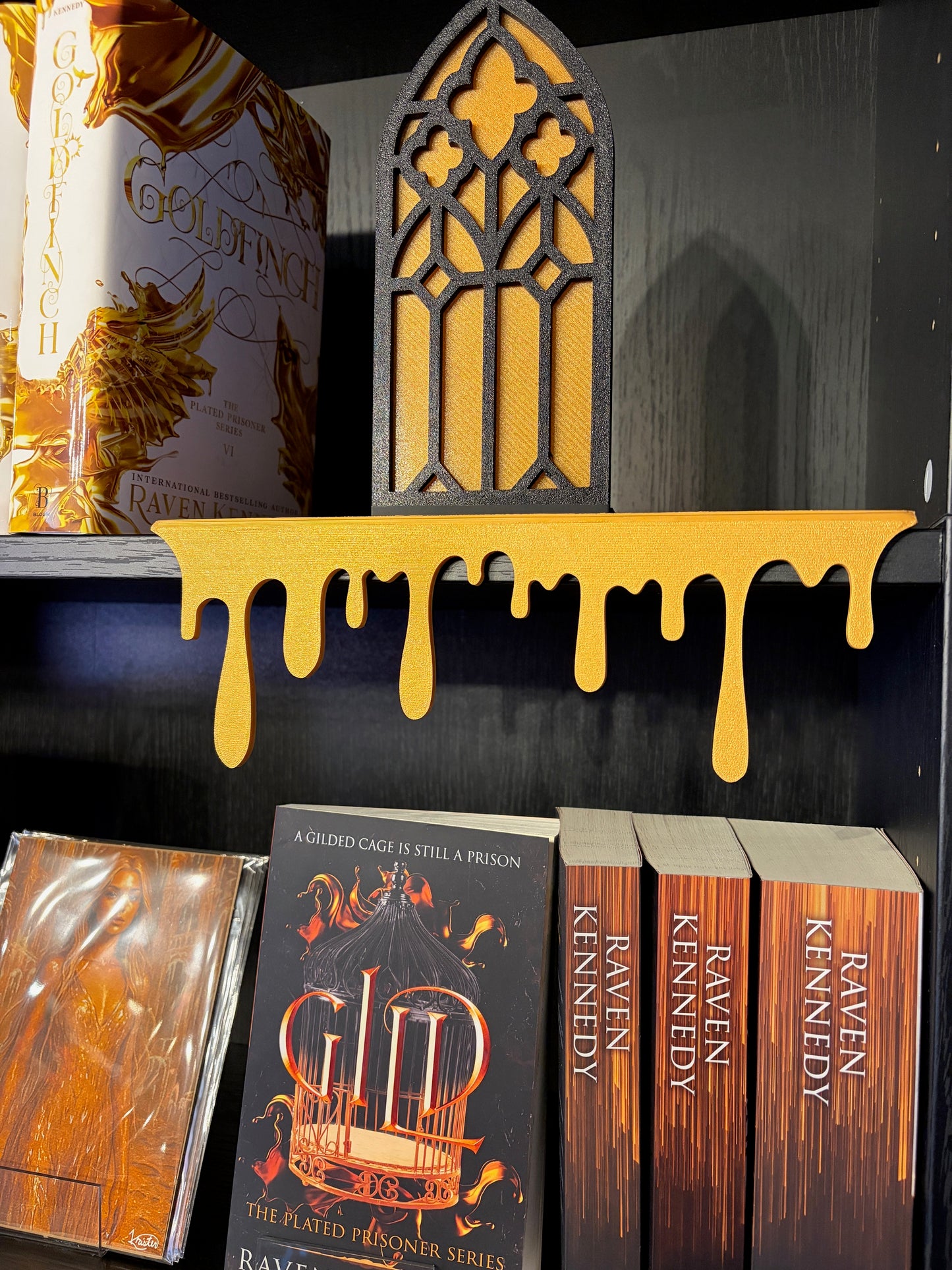 Bookshelf Drip Decor (Various Colours)
