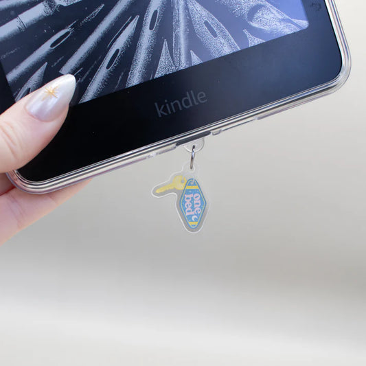 One Bed Key (USB-C Charm)