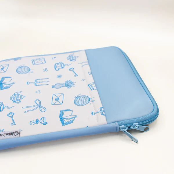 Blue Doodles (Book Pouch)
